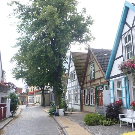 Kreuzliner Apartment รอสต็อค ภายนอก รูปภาพ